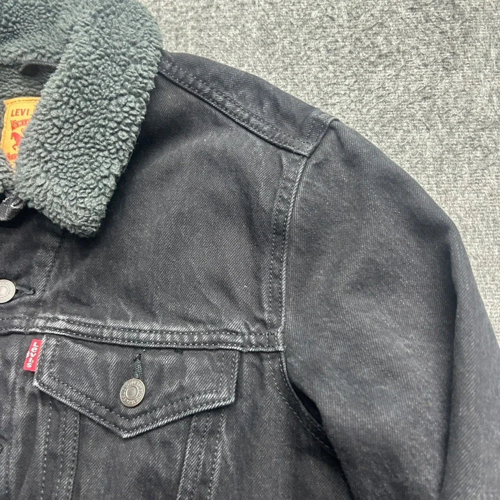 Levis Trucker Jacket Small Mens Sherpa Lined Cotton Denim Button Up‎ Coat Black